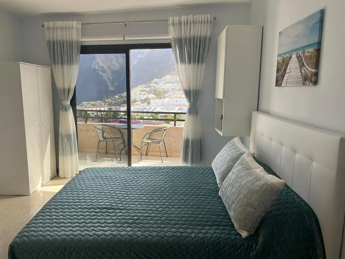 Studio With Fantastic Sea View In Los Gigantes Puerto de Santiago  İspanya